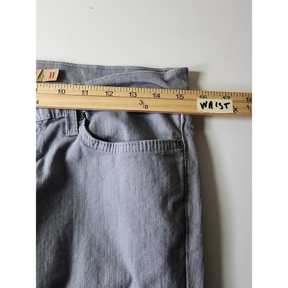 JUDY BLUE Gray Mid-Rise Lightweight Stretch Straight Jeans SZ 11 (32" inseam) - Picture 5 of 7